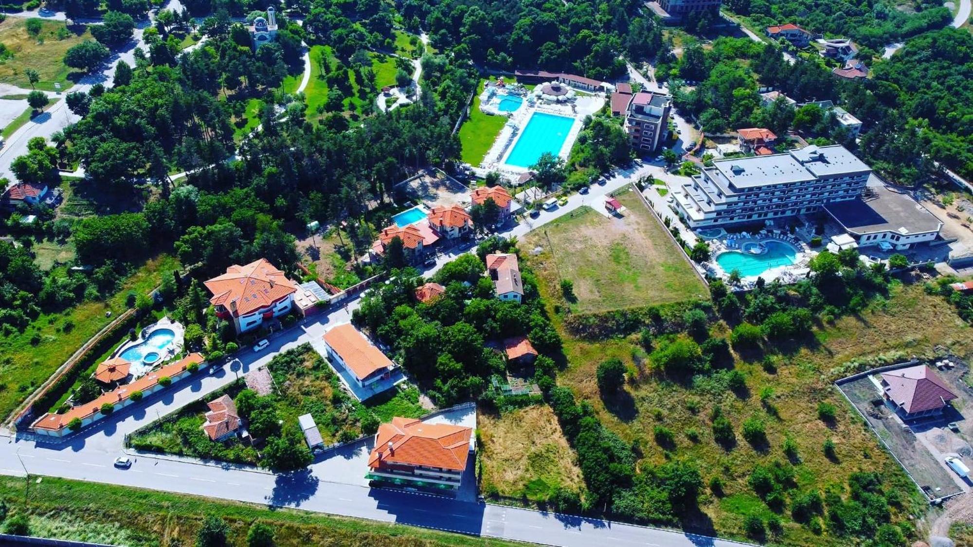 D Villa Минерални Бани Екстериор снимка